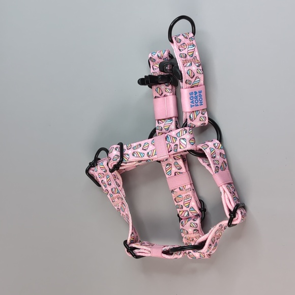 Tags For Hope Easy-On Harness for Dogs Small - Picture 1 of 7